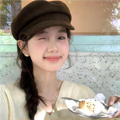 蒙娜丽莎与血月